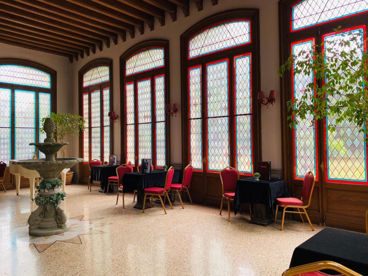 Chateau De La Prade 나르본 외부 사진